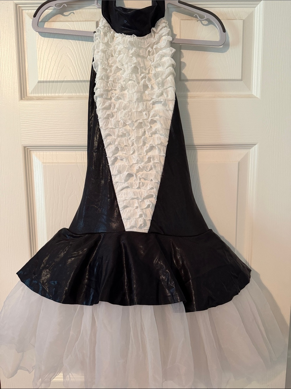 Women’s Black and White Ruffle Halter Tutu Dress